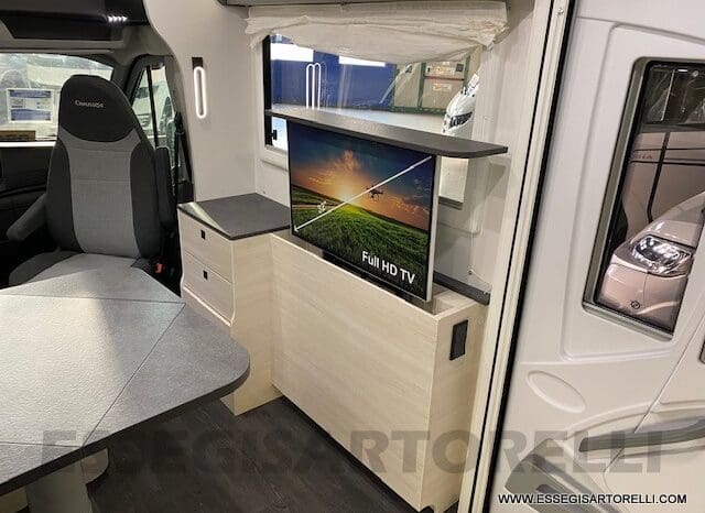 CHAUSSON EXCLUSIVE LINE 660 170 CV AUTOMATICO 699 CM 2022 solo 1.910 KM ! pieno