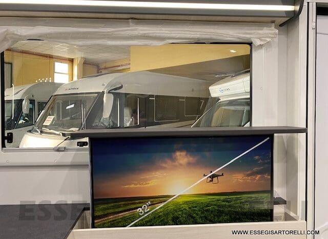 CHAUSSON EXCLUSIVE LINE 660 170 CV AUTOMATICO 699 CM 2022 solo 1.910 KM ! pieno