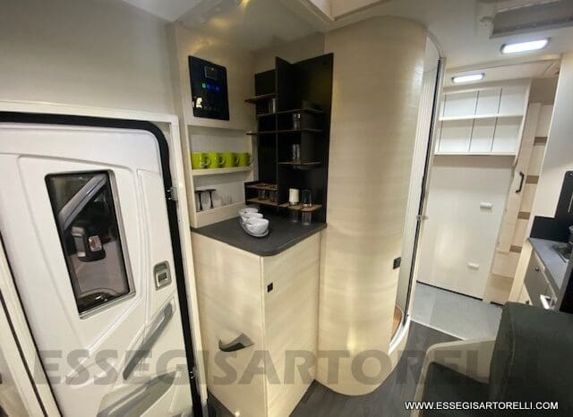 CHAUSSON EXCLUSIVE LINE 660 170 CV AUTOMATICO 699 CM 2022 solo 1.910 KM ! pieno