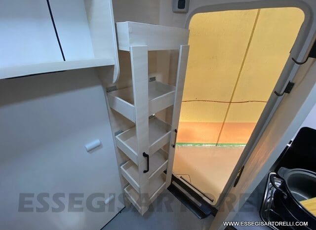 CHAUSSON EXCLUSIVE LINE 660 170 CV AUTOMATICO 699 CM 2022 solo 1.910 KM ! pieno