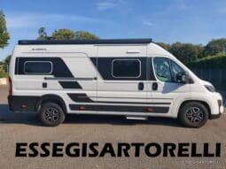 ADRIA TWIN 640 SGX SUPREME EDITION UNIPROPR. 08/2025 VAN 35H 7.900 km pieno