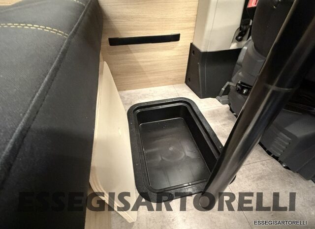 CHAUSSON NEW ROAD SPORTLINE V 594 2027 VAN 599 CM AUTOMATICO pieno