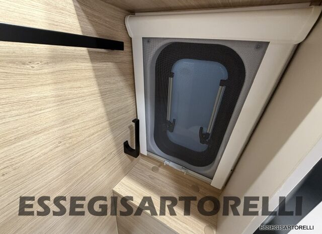 CHAUSSON NEW ROAD SPORTLINE V 594 2027 VAN 599 CM AUTOMATICO pieno