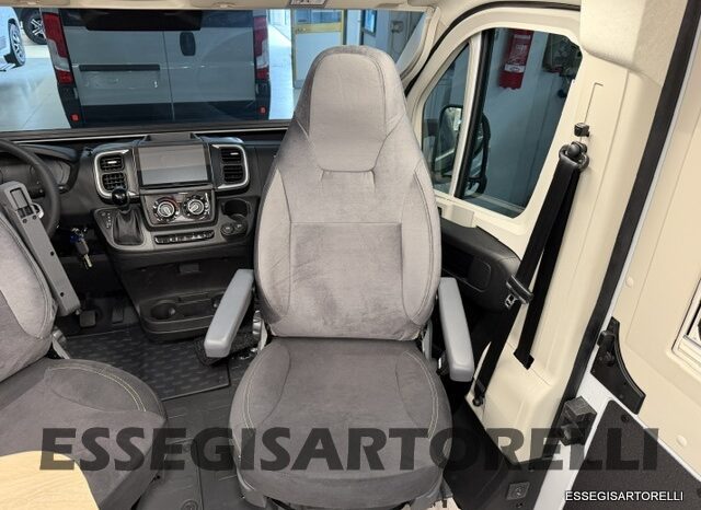 CHAUSSON NEW ROAD SPORTLINE V 594 2027 VAN 599 CM AUTOMATICO pieno