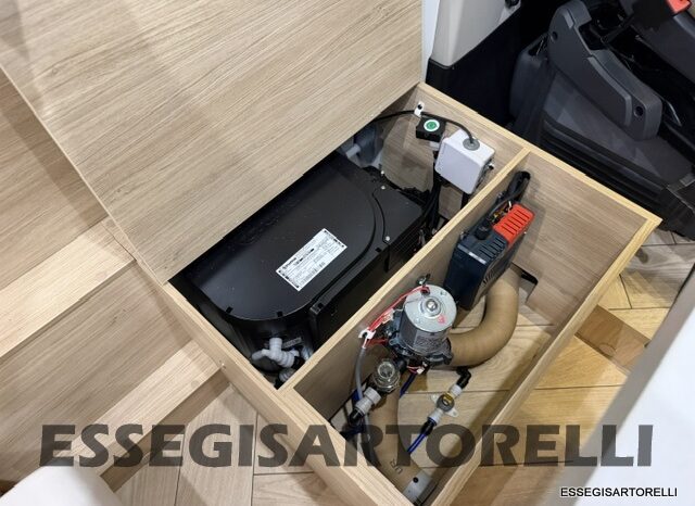CHAUSSON NEW X 640 AUTOMATICO 2027 655 CM GARAGE EXCLUSIVE LINE pieno