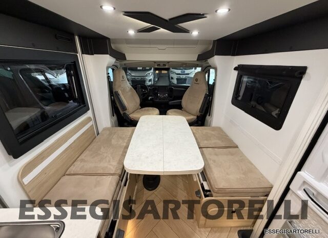 CHAUSSON NEW X 640 AUTOMATICO 2027 655 CM GARAGE EXCLUSIVE LINE pieno