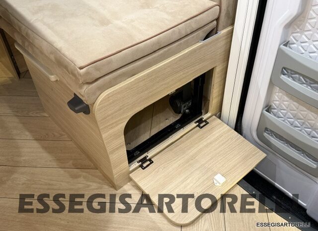 CHAUSSON NEW X 640 AUTOMATICO 2027 655 CM GARAGE EXCLUSIVE LINE pieno