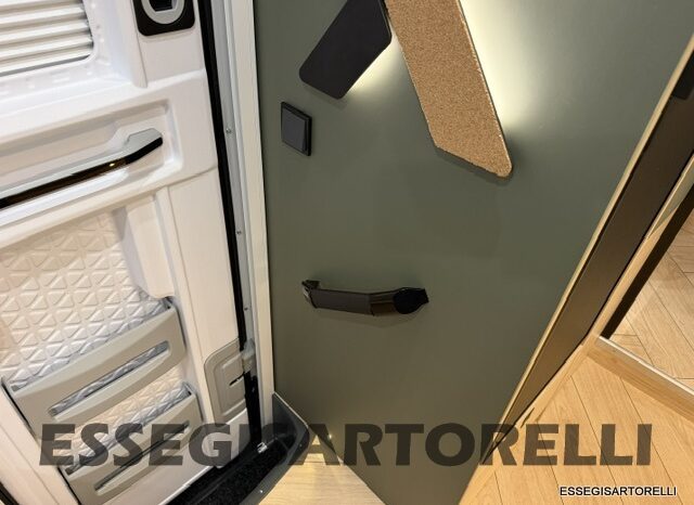 CHAUSSON NEW X 640 AUTOMATICO 2027 655 CM GARAGE EXCLUSIVE LINE pieno