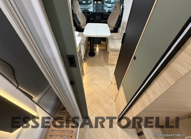 CHAUSSON NEW X 640 AUTOMATICO 2027 655 CM GARAGE EXCLUSIVE LINE pieno