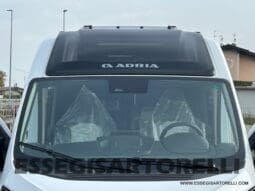 ADRIA TWIN 640 SGX SUPREME EDITION UNIPROPR. 08/2025 VAN 35H 7.900 km pieno