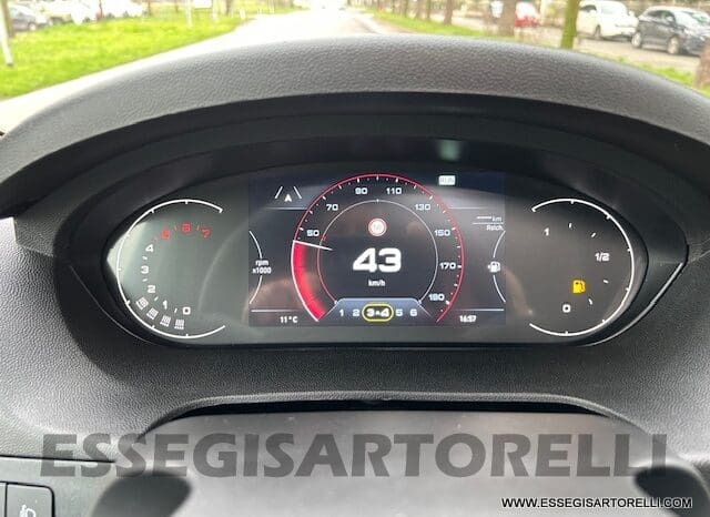 ADRIA TWIN 640 SGX SUPREME EDITION UNIPROPR. 08/2025 VAN 35H 7.900 km pieno