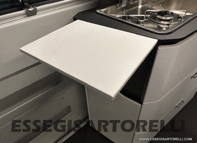 ADRIA TWIN 640 SGX SUPREME EDITION UNIPROPR. 08/2025 VAN 35H 7.900 km pieno