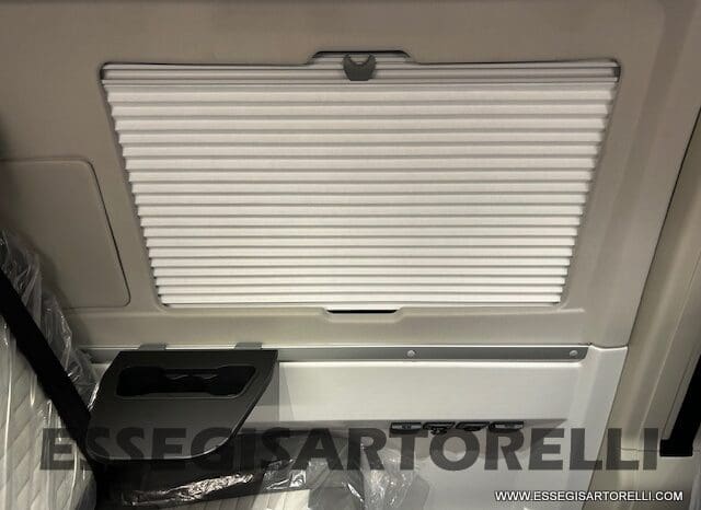 ADRIA TWIN 640 SGX SUPREME EDITION UNIPROPR. 08/2025 VAN 35H 7.900 km pieno