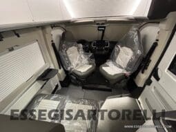 ADRIA TWIN 640 SGX SUPREME EDITION UNIPROPR. 08/2025 VAN 35H 7.900 km pieno