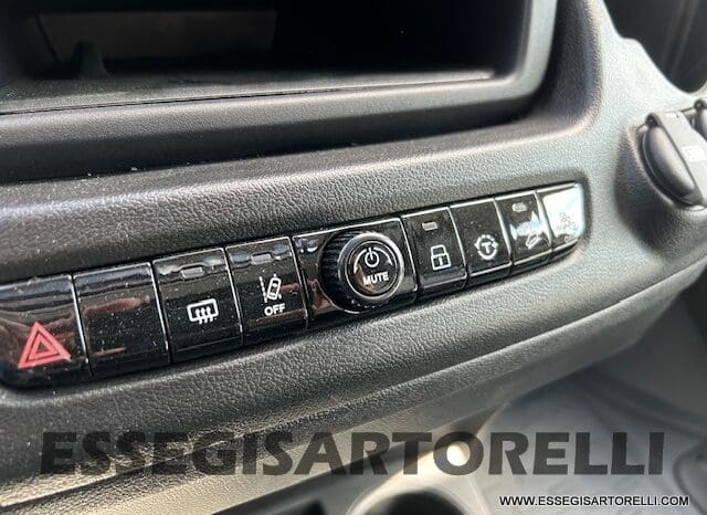 ADRIA TWIN 640 SGX SUPREME EDITION UNIPROPR. 08/2025 VAN 35H 7.900 km pieno