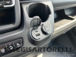 ADRIA TWIN 640 SGX SUPREME EDITION UNIPROPR. 08/2025 VAN 35H 7.900 km pieno