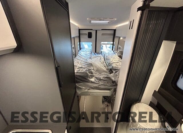 ADRIA TWIN 640 SGX SUPREME EDITION UNIPROPR. 08/2025 VAN 35H 7.900 km pieno