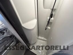 ADRIA TWIN 640 SGX SUPREME EDITION UNIPROPR. 08/2025 VAN 35H 7.900 km pieno