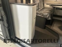 ADRIA TWIN 640 SGX SUPREME EDITION UNIPROPR. 08/2025 VAN 35H 7.900 km pieno