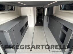 ADRIA TWIN 640 SGX SUPREME EDITION UNIPROPR. 08/2025 VAN 35H 7.900 km pieno