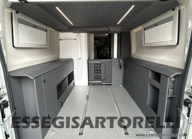 ADRIA TWIN 640 SGX SUPREME EDITION UNIPROPR. 08/2025 VAN 35H 7.900 km pieno