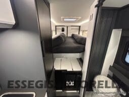 ADRIA TWIN 640 SGX SUPREME EDITION UNIPROPR. 08/2025 VAN 35H 7.900 km pieno