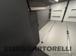 ADRIA TWIN 640 SGX SUPREME EDITION UNIPROPR. 08/2025 VAN 35H 7.900 km pieno