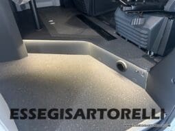 ADRIA TWIN 640 SGX SUPREME EDITION UNIPROPR. 08/2025 VAN 35H 7.900 km pieno