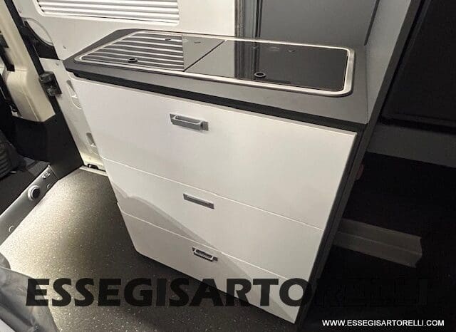 ADRIA TWIN 640 SGX SUPREME EDITION UNIPROPR. 08/2025 VAN 35H 7.900 km pieno
