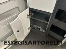 ADRIA TWIN 640 SGX SUPREME EDITION UNIPROPR. 08/2025 VAN 35H 7.900 km pieno