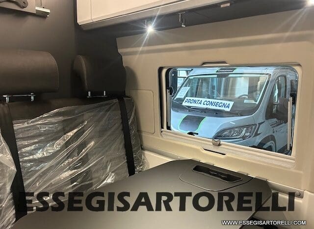 ADRIA TWIN 640 SGX SUPREME EDITION UNIPROPR. 08/2025 VAN 35H 7.900 km pieno