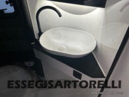 ADRIA TWIN 640 SGX SUPREME EDITION UNIPROPR. 08/2025 VAN 35H 7.900 km pieno