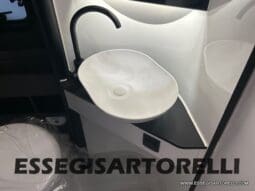 ADRIA TWIN 640 SGX SUPREME EDITION UNIPROPR. 08/2025 VAN 35H 7.900 km pieno