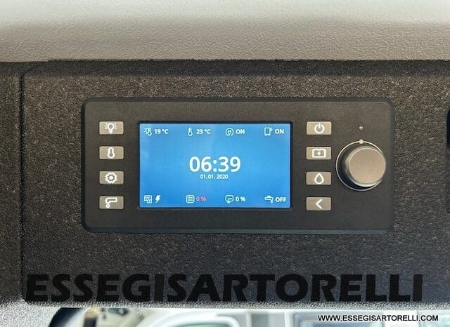 ADRIA TWIN 640 SGX SUPREME EDITION UNIPROPR. 08/2025 VAN 35H 7.900 km pieno