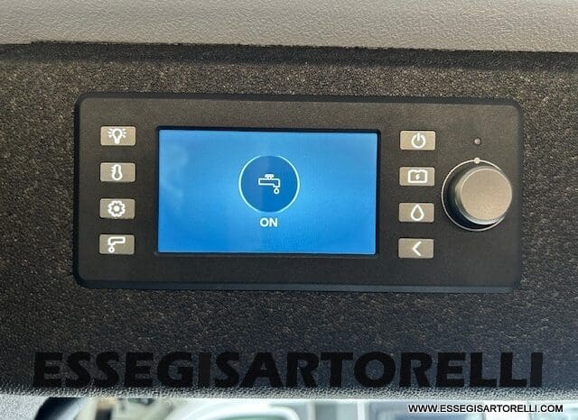 ADRIA TWIN 640 SGX SUPREME EDITION UNIPROPR. 08/2025 VAN 35H 7.900 km pieno