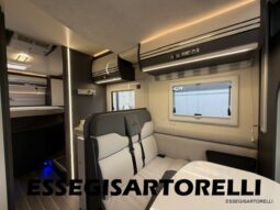 ROLLER TEAM KRONOS ADVANCE 265 TL 04/24 LETTO NAUTICO GARAGE E BASCULANTE CLIMA KM 11.241 pieno