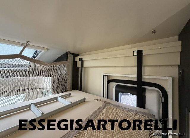 ROLLER TEAM KRONOS ADVANCE 265 TL 04/24 LETTO NAUTICO GARAGE E BASCULANTE CLIMA KM 11.241 pieno