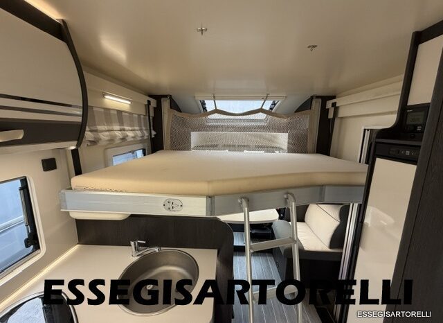 ROLLER TEAM KRONOS ADVANCE 265 TL 04/24 LETTO NAUTICO GARAGE E BASCULANTE CLIMA KM 11.241 pieno