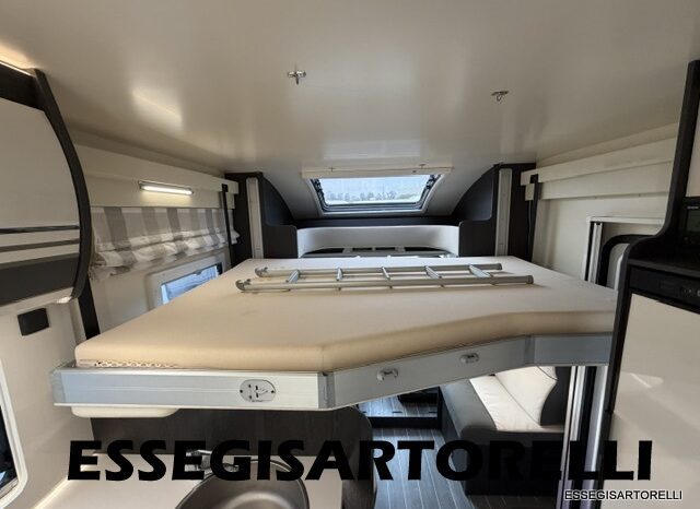 ROLLER TEAM KRONOS ADVANCE 265 TL 04/24 LETTO NAUTICO GARAGE E BASCULANTE CLIMA KM 11.241 pieno