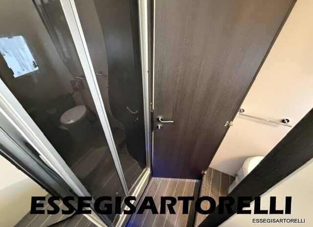 ROLLER TEAM KRONOS ADVANCE 265 TL 04/24 LETTO NAUTICO GARAGE E BASCULANTE CLIMA KM 11.241 pieno