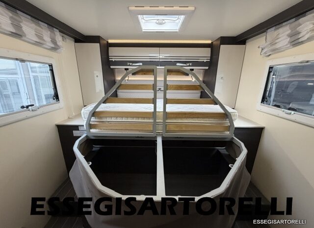 ROLLER TEAM KRONOS ADVANCE 265 TL 04/24 LETTO NAUTICO GARAGE E BASCULANTE CLIMA KM 11.241 pieno
