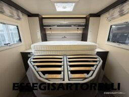 ROLLER TEAM KRONOS ADVANCE 265 TL 04/24 LETTO NAUTICO GARAGE E BASCULANTE CLIMA KM 11.241 pieno