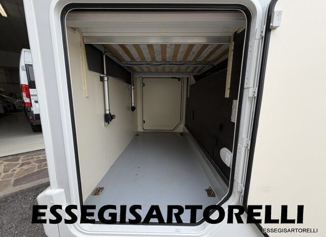ROLLER TEAM KRONOS ADVANCE 265 TL 04/24 LETTO NAUTICO GARAGE E BASCULANTE CLIMA KM 11.241 pieno