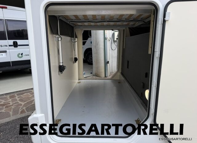 ROLLER TEAM KRONOS ADVANCE 265 TL 04/24 LETTO NAUTICO GARAGE E BASCULANTE CLIMA KM 11.241 pieno