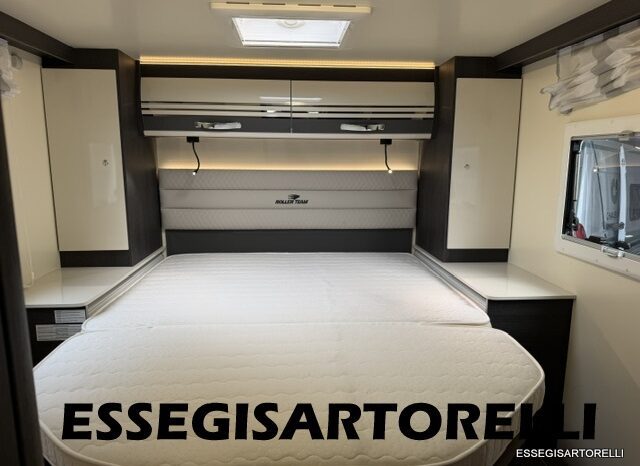 ROLLER TEAM KRONOS ADVANCE 265 TL 04/24 LETTO NAUTICO GARAGE E BASCULANTE CLIMA KM 11.241 pieno