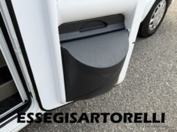 ROLLER TEAM KRONOS ADVANCE 265 TL 04/24 LETTO NAUTICO GARAGE E BASCULANTE CLIMA KM 11.241 pieno
