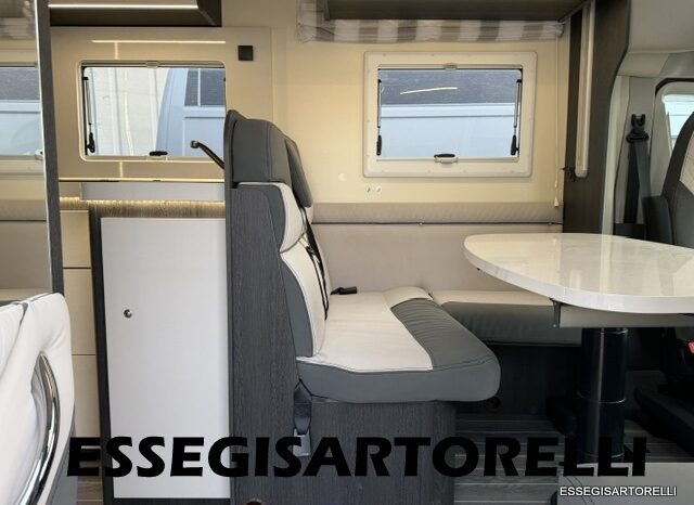 ROLLER TEAM KRONOS ADVANCE 265 TL 04/24 LETTO NAUTICO GARAGE E BASCULANTE CLIMA KM 11.241 pieno