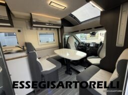 ROLLER TEAM KRONOS ADVANCE 265 TL 04/24 LETTO NAUTICO GARAGE E BASCULANTE CLIMA KM 11.241 pieno