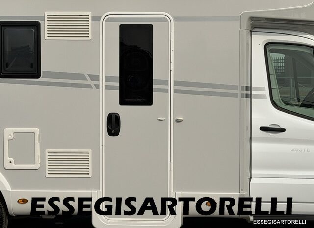 ROLLER TEAM KRONOS ADVANCE 265 TL 04/24 LETTO NAUTICO GARAGE E BASCULANTE CLIMA KM 11.241 pieno