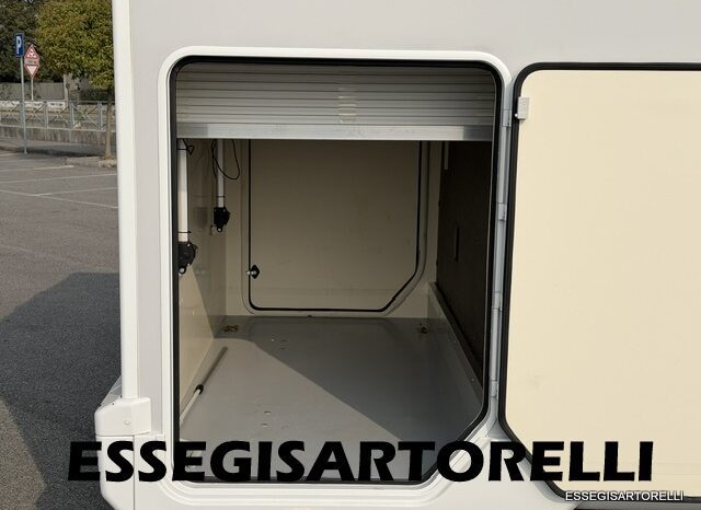 ROLLER TEAM KRONOS ADVANCE 265 TL 04/24 LETTO NAUTICO GARAGE E BASCULANTE CLIMA KM 11.241 pieno